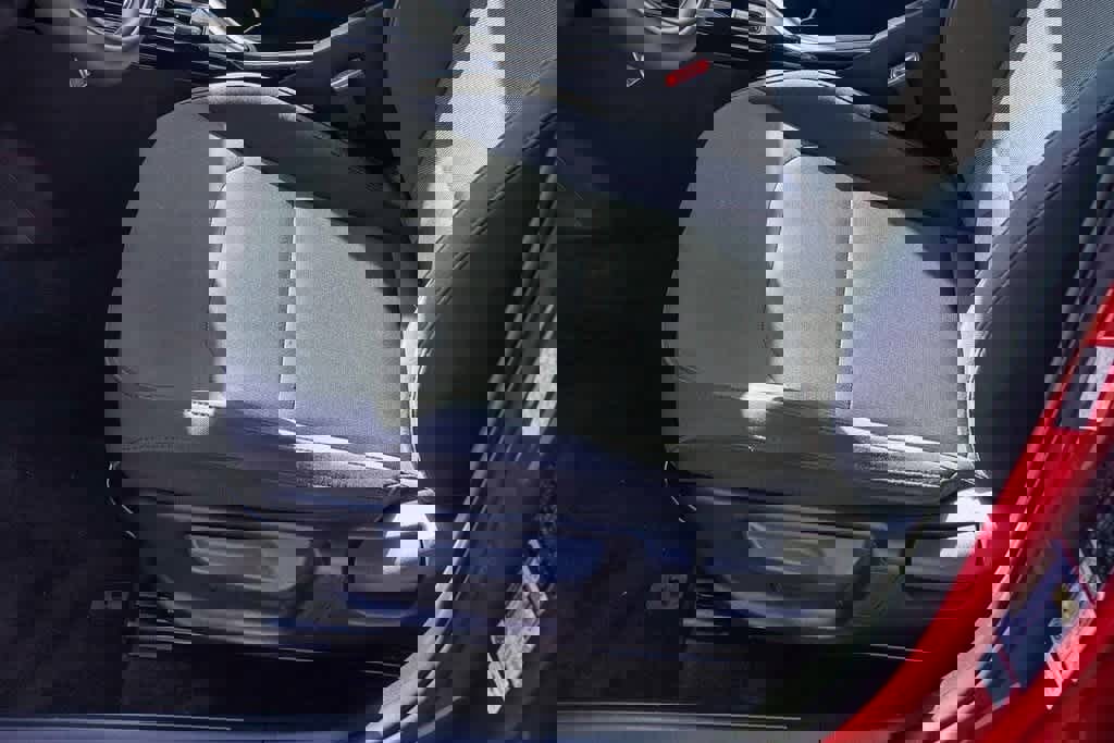 Certified 2023 Kia Niro LX image 20