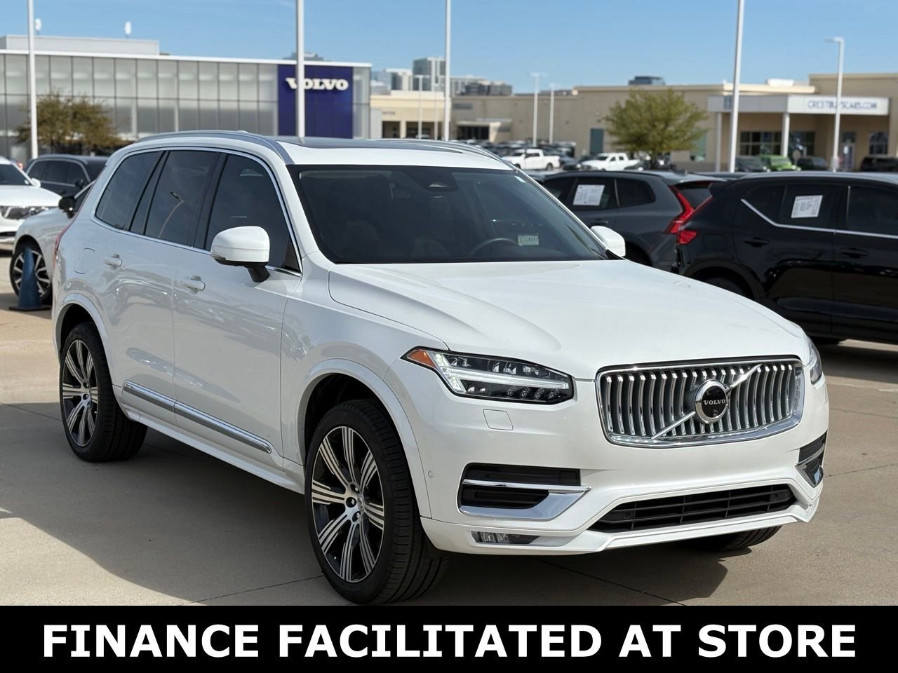 Certified 2024 Volvo XC90 B5 Plus w/ Protection Package Premier image 5