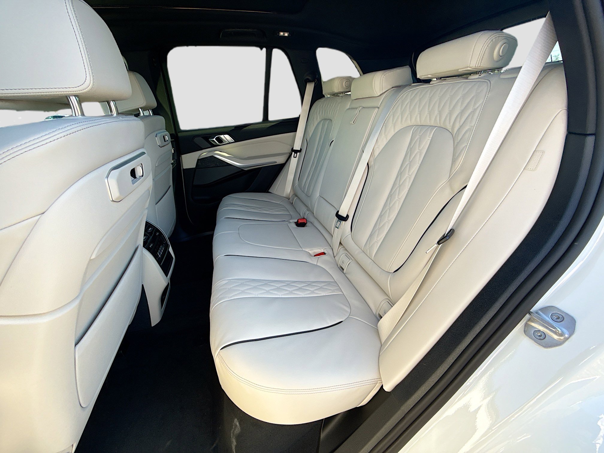 New 2026 BMW X5 xDrive50e w/ Executive Package image 22