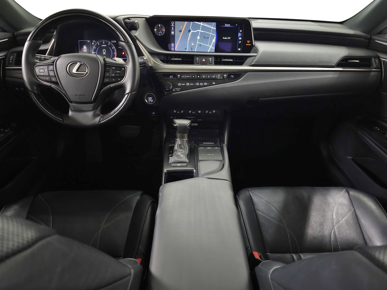 Used 2019 Lexus ES 350 w/ Accessory Package image 11