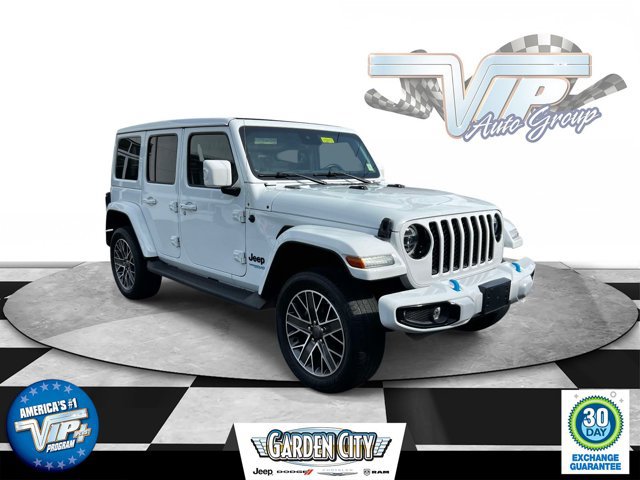 Used 2022 Jeep Wrangler Unlimited Sahara AWD/4WD image 1
