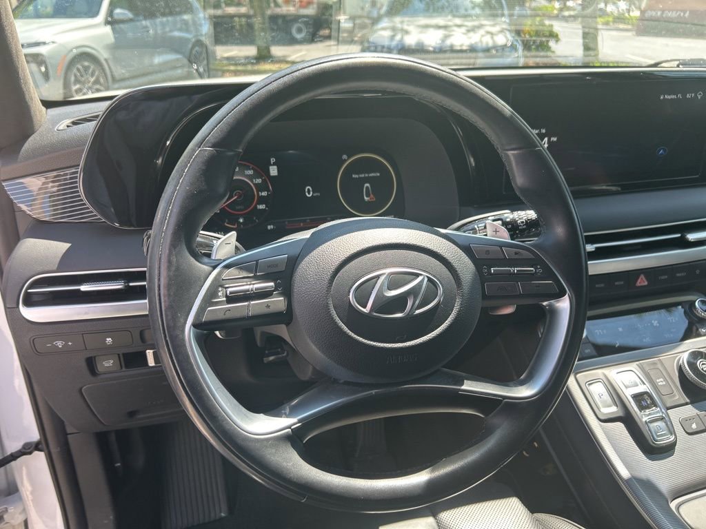 Used 2023 Hyundai Palisade Calligraphy image 43