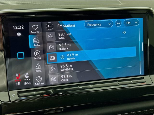 Used 2025 Volkswagen Atlas SE image 14