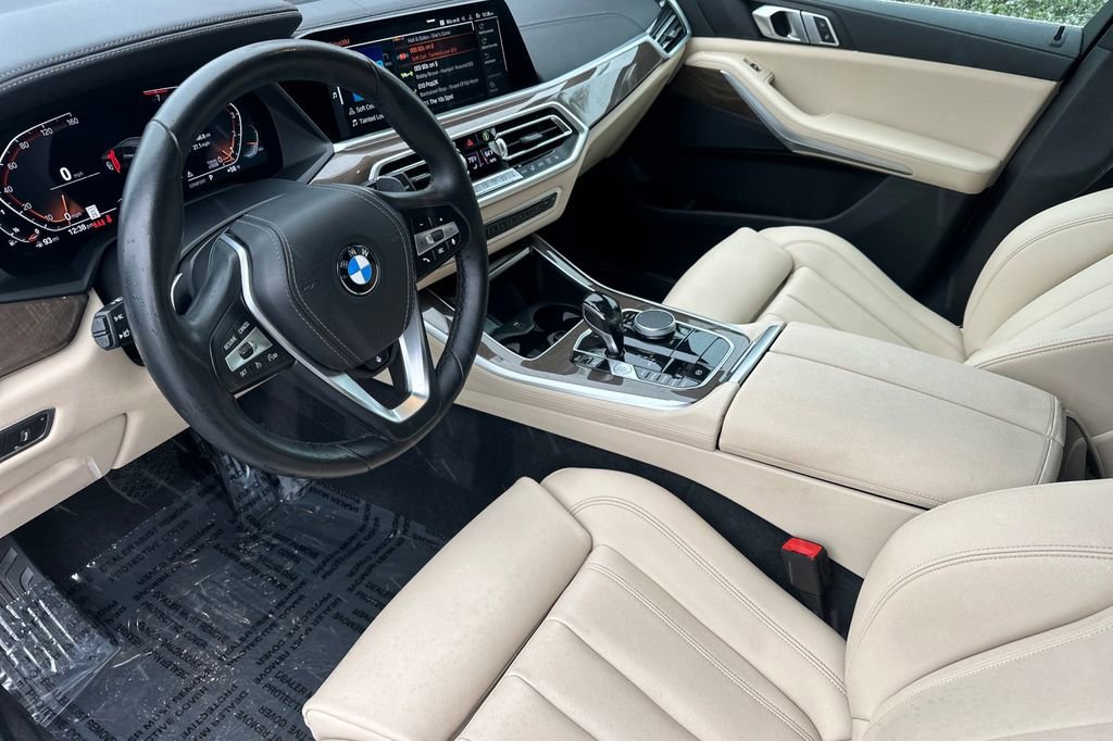 Used 2022 BMW X5 sDrive40i w/ Climate Comfort Package image 9