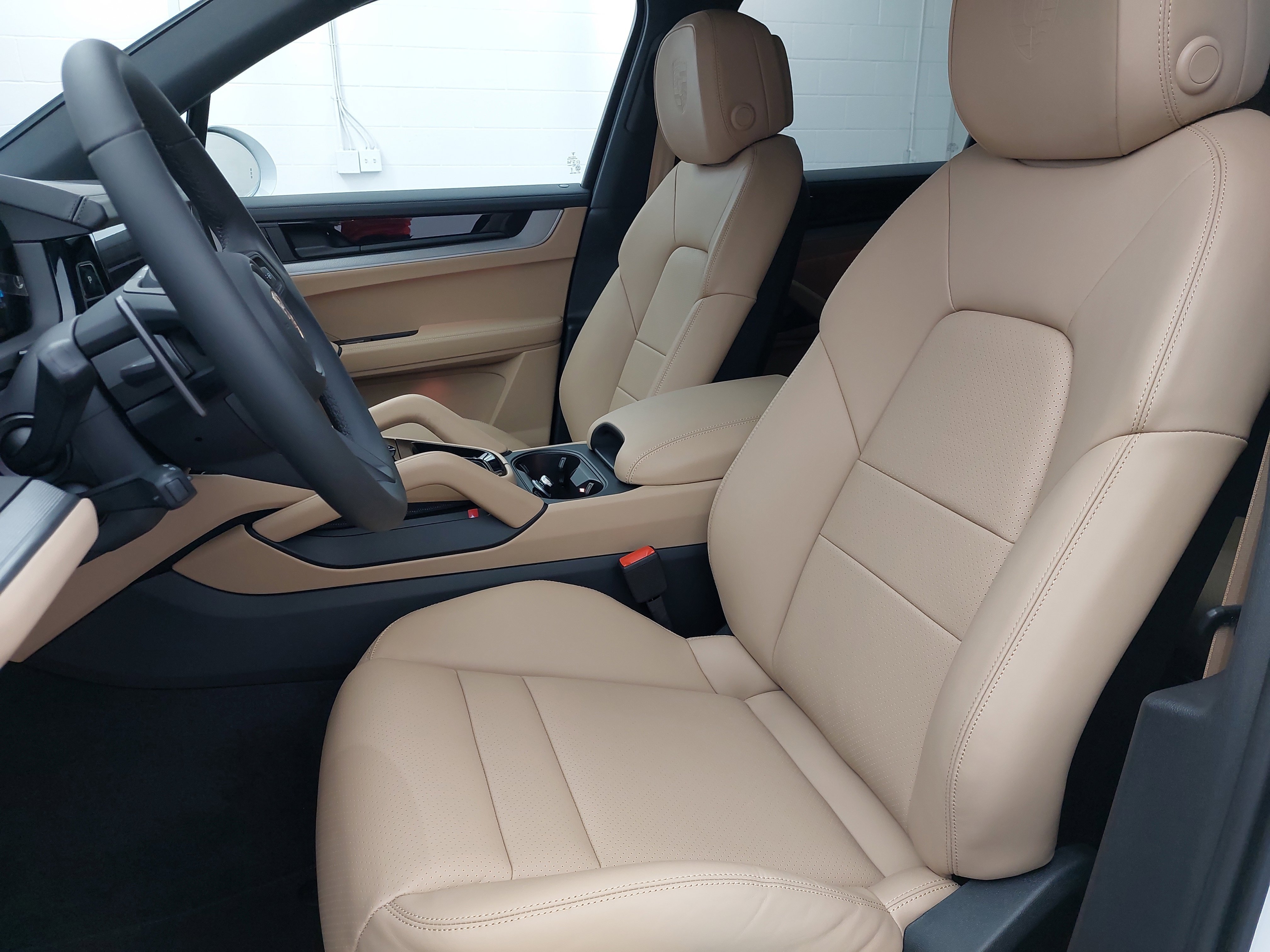 New 2026 Porsche Cayenne image 5