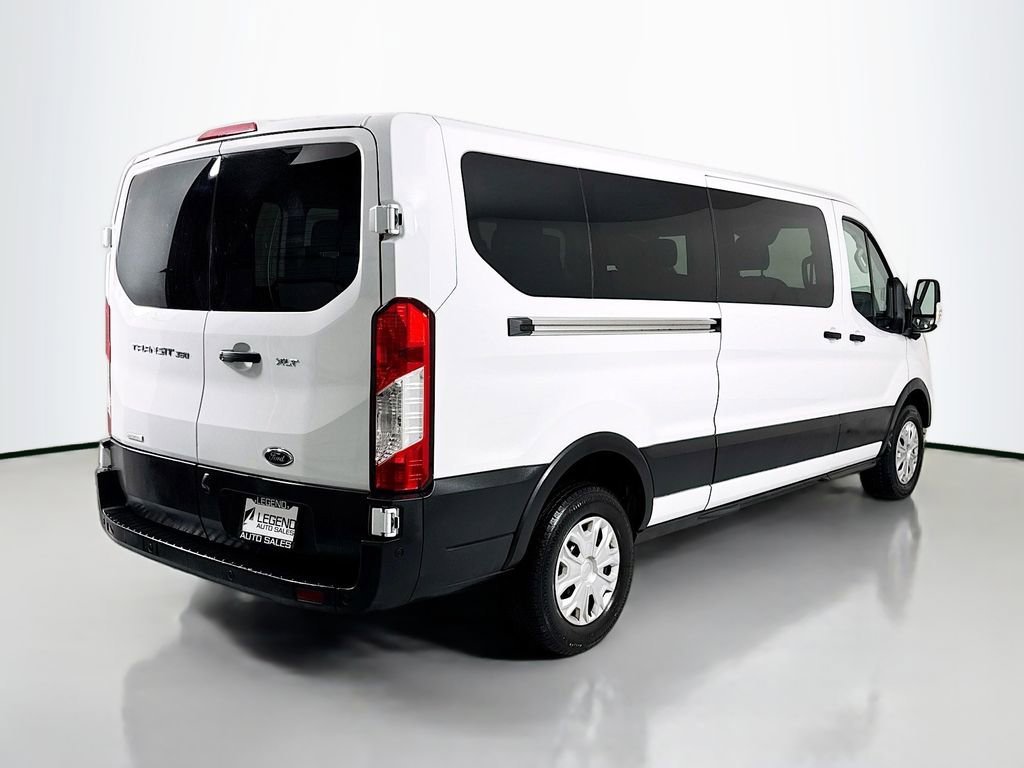 Used 2023 Ford Transit 350 XLT image 5