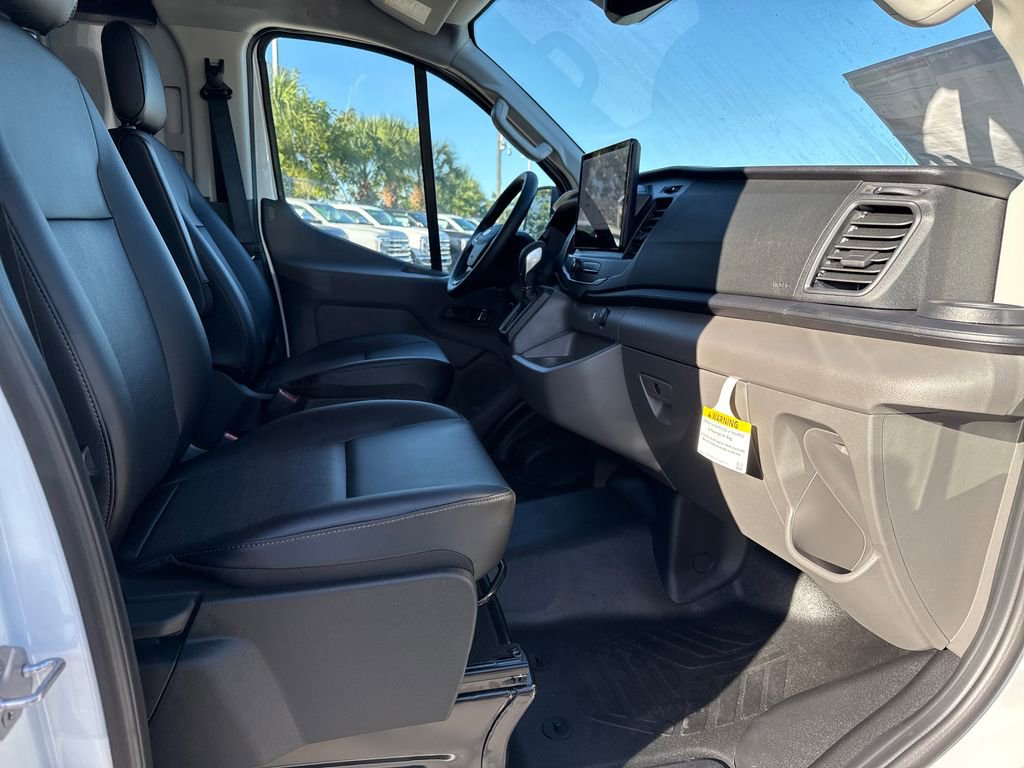 New 2026 Ford Transit 250 Low Roof image 21