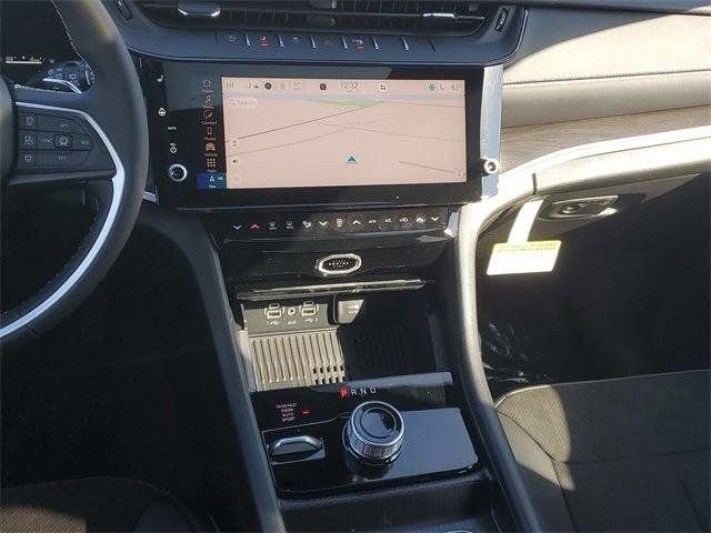 New 2026 Jeep Grand Cherokee Altitude AWD/4WD image 15