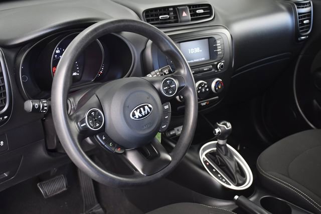 Used 2019 Kia Soul FWD image 18