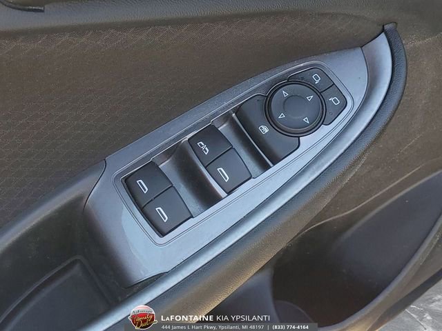 Used 2023 Chevrolet Malibu LT image 16