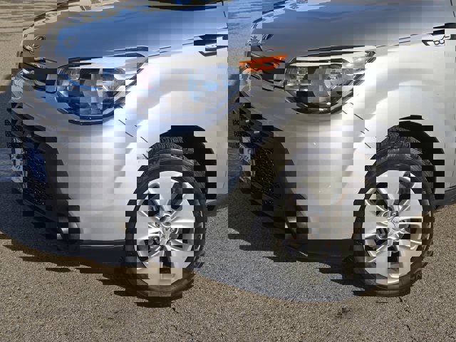 Used 2015 Kia Soul image 2