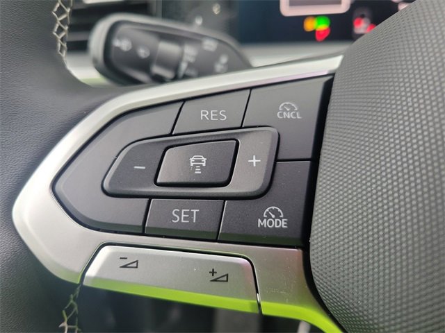 New 2026 Volkswagen Tiguan SE image 25