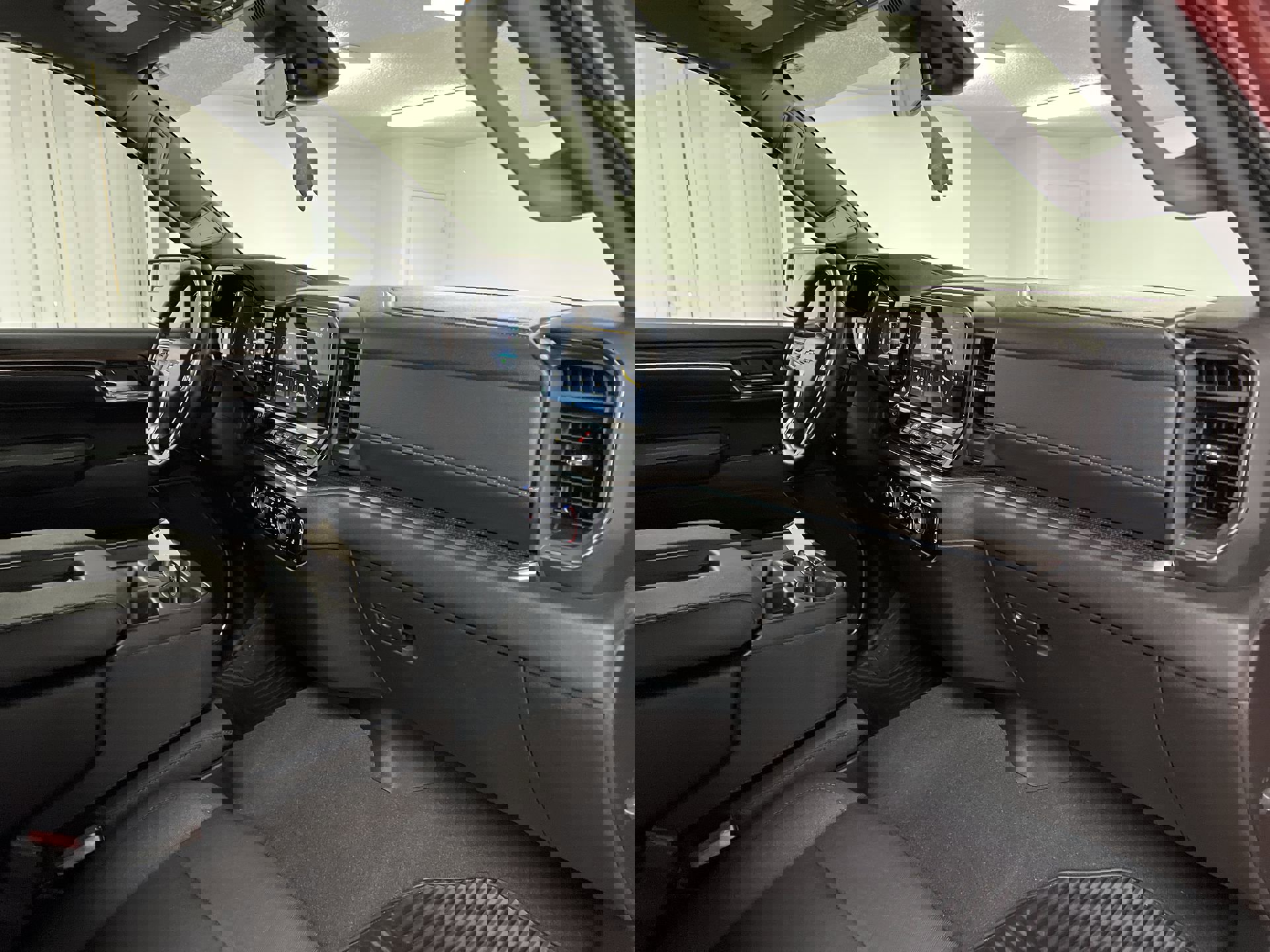 Certified 2024 Chevrolet Silverado 1500 RST w/ Z71 Off-Road Package image 64