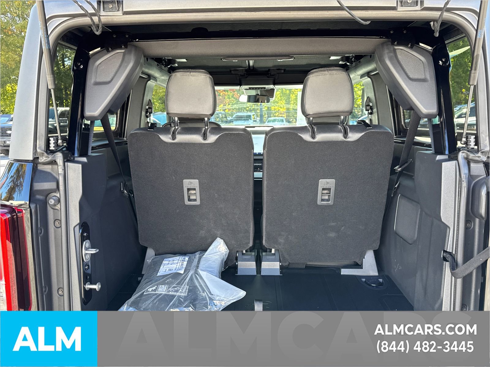 Used 2024 Ford Bronco Black Diamond image 22