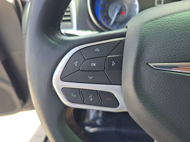 Used 2019 Chrysler 300 Touring L w/ Quick Order Package 22F image 24