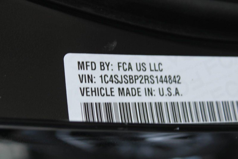 Used 2024 Jeep Wagoneer L Series II w/ Flexible Seating Group image 18