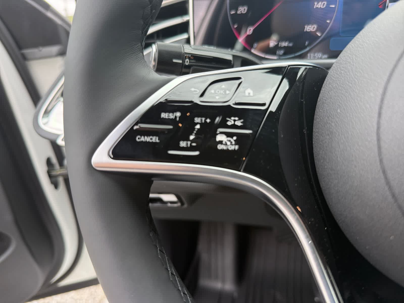 Used 2026 Mercedes-Benz E 350 4MATIC Sedan image 24