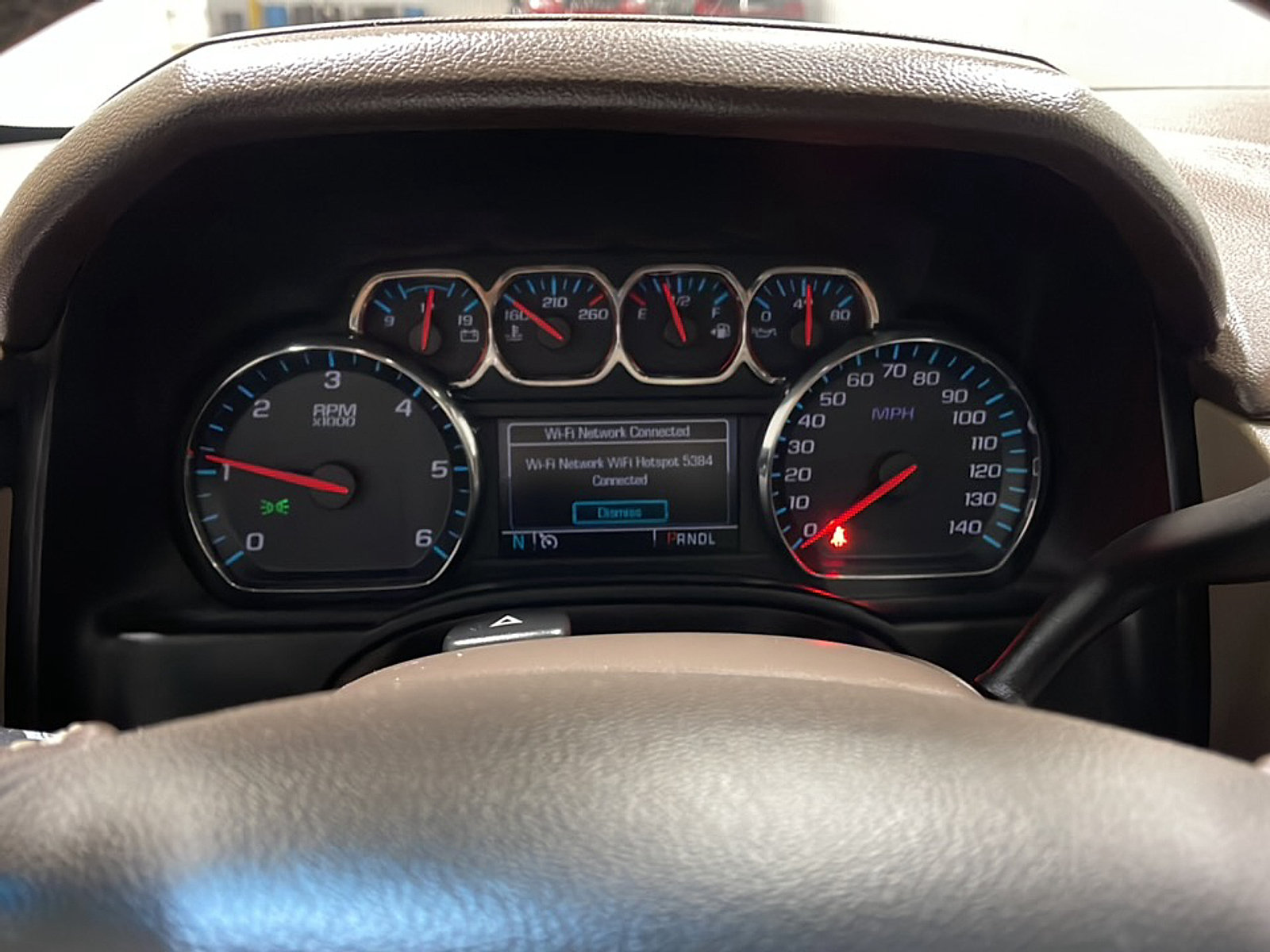 Used 2020 GMC Yukon XL SLT w/ Open Road Package AWD/4WD image 5