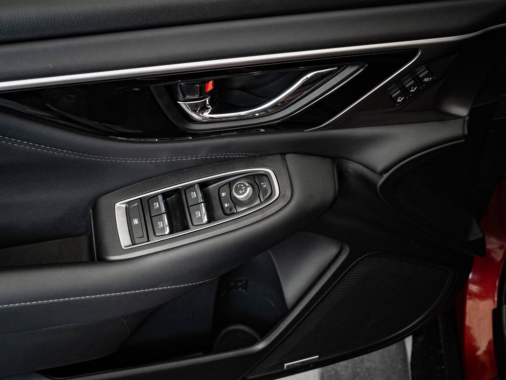 Used 2025 Subaru Outback Touring w/ Popular Package #2 image 26