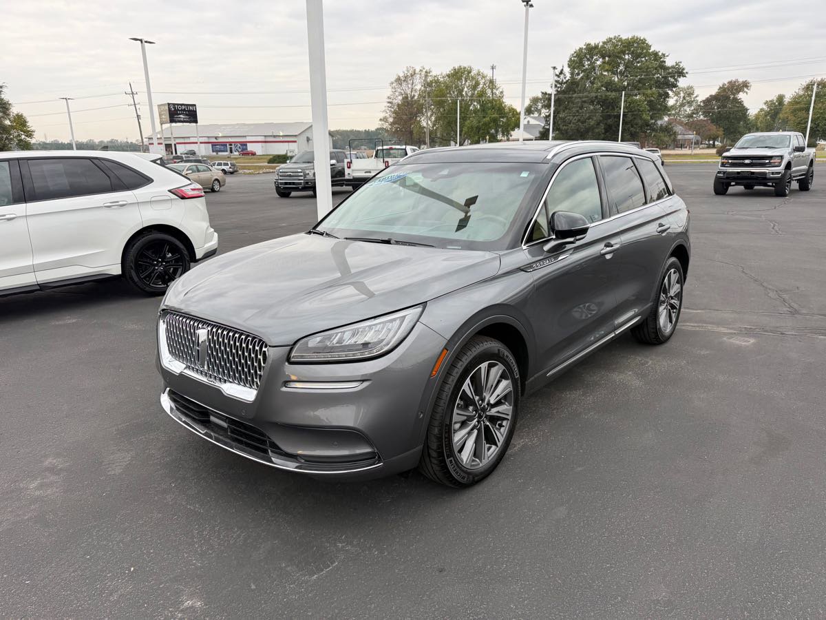 Used 2022 Lincoln Corsair Reserve w/ Equipment Group 201A image 1