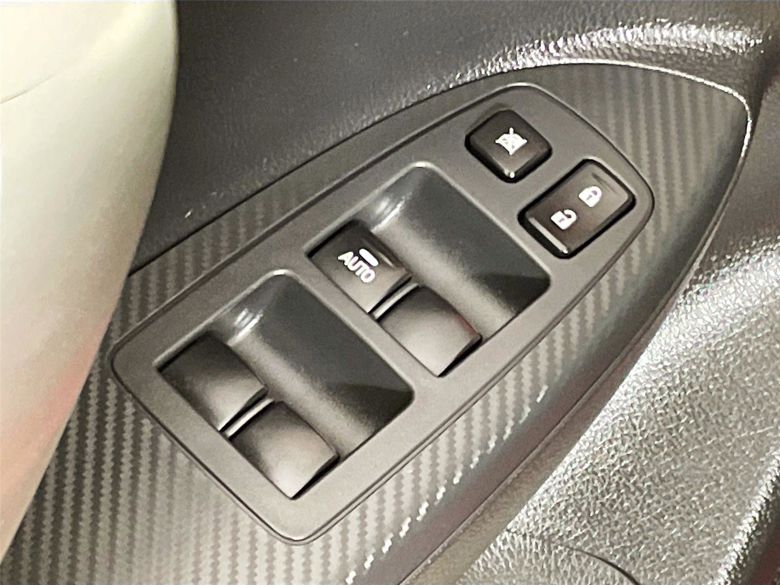 Used 2024 Mitsubishi Eclipse Cross SE image 18