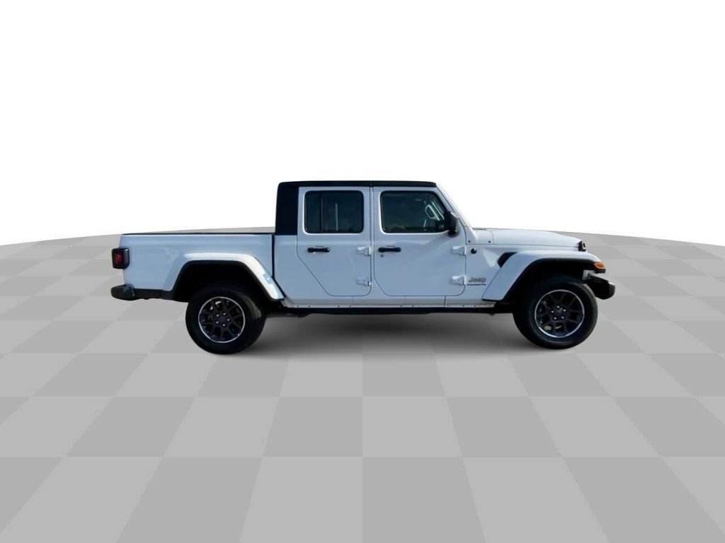 Used 2023 Jeep Gladiator Overland image 9