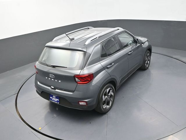New 2026 Hyundai Venue SEL FWD image 28