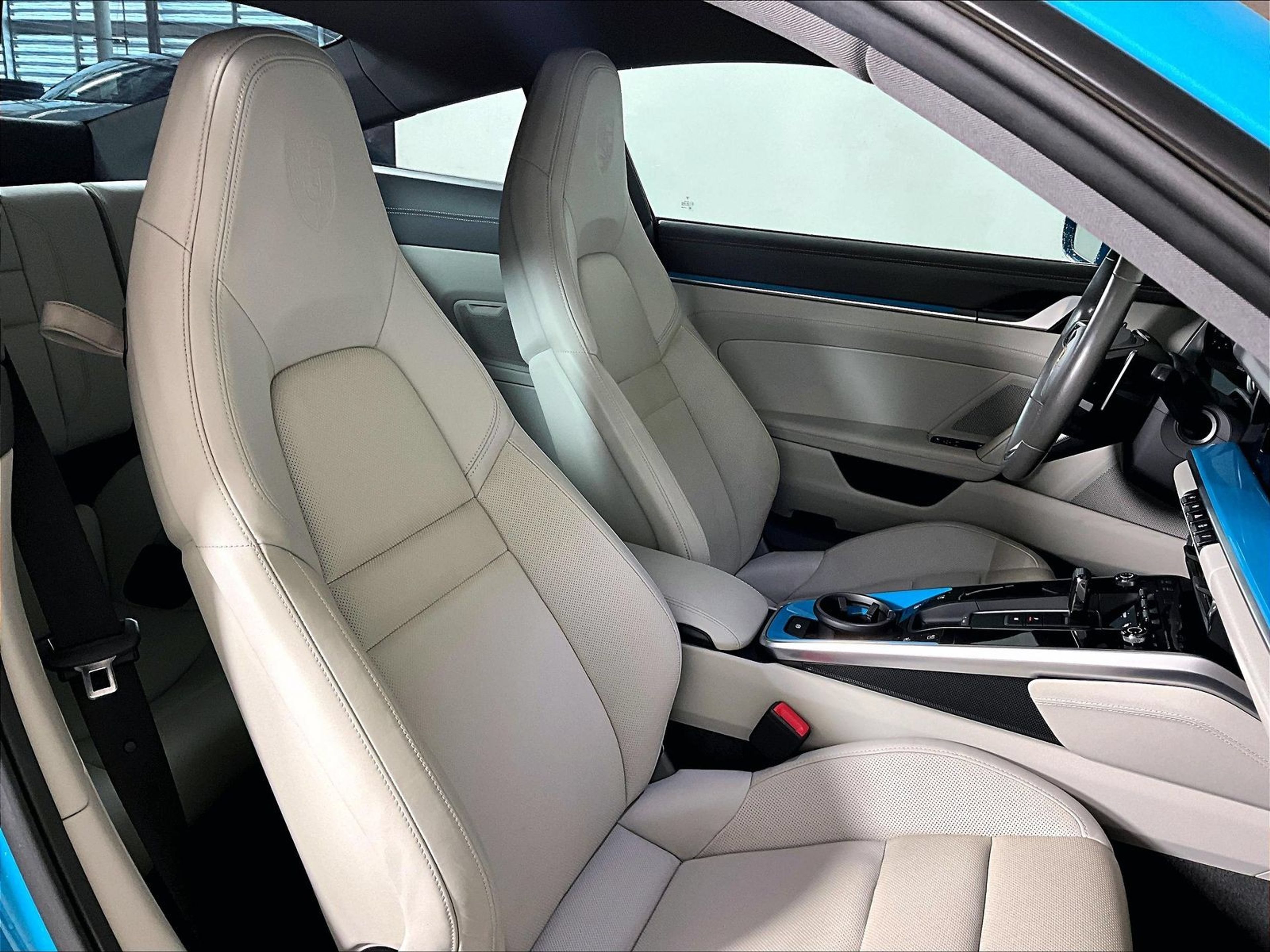 Certified 2020 Porsche 911 Carrera RWD image 18