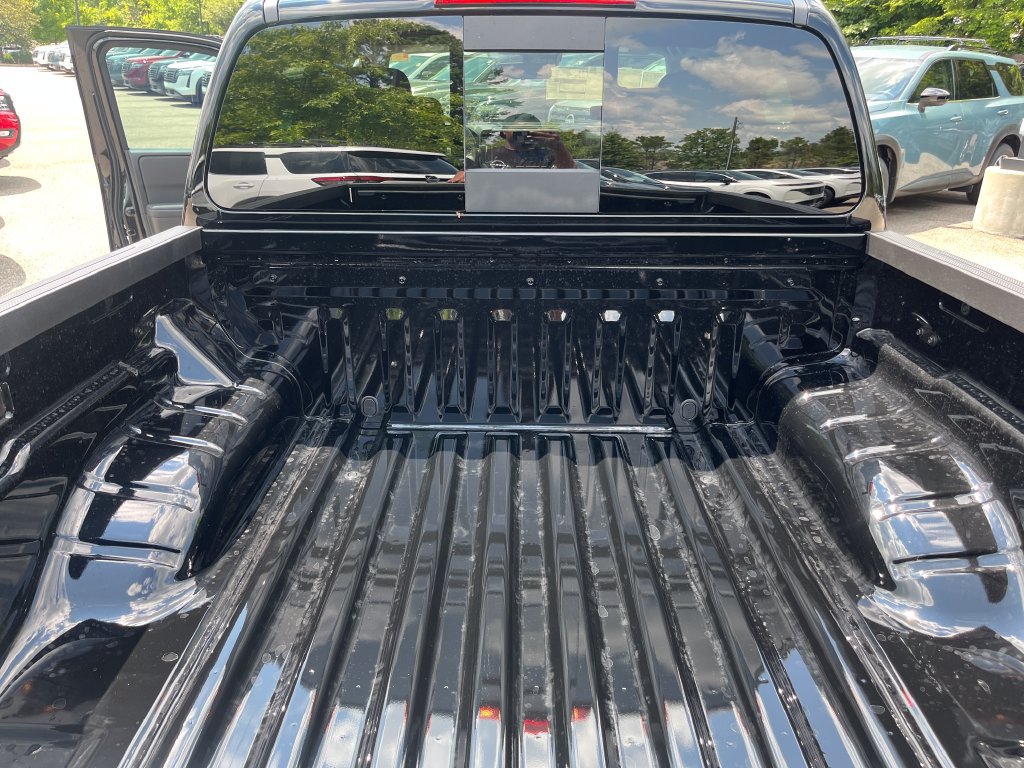 New 2026 Nissan Frontier S w/ Tow Package AWD/4WD image 22