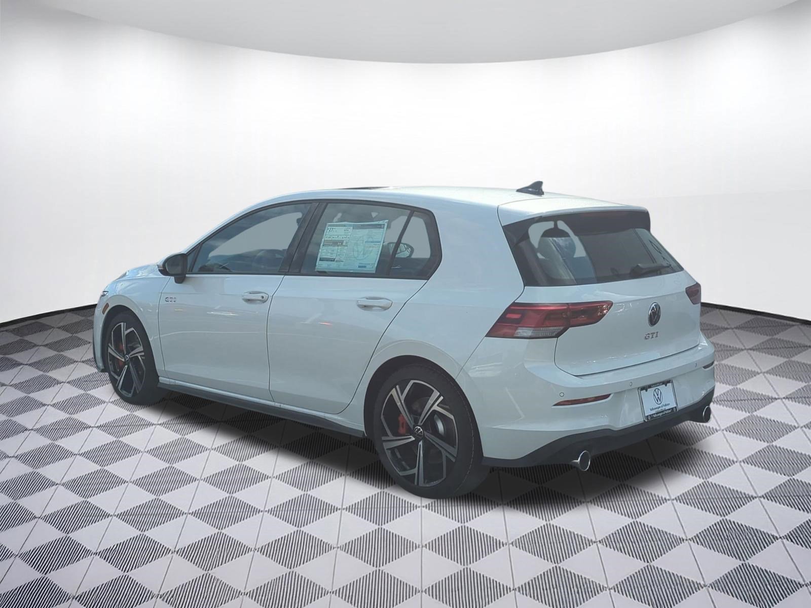 New 2025 Volkswagen GTI SE image 3