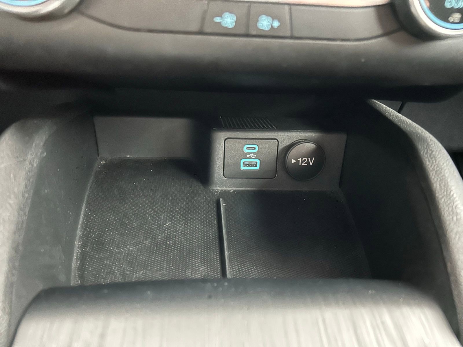 Used 2023 Ford Escape Active image 21