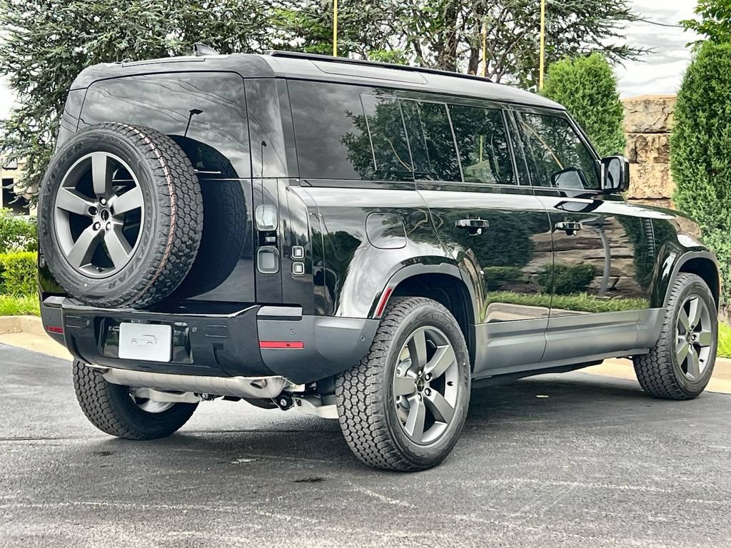 New 2026 Land Rover Defender 110 S AWD/4WD image 5