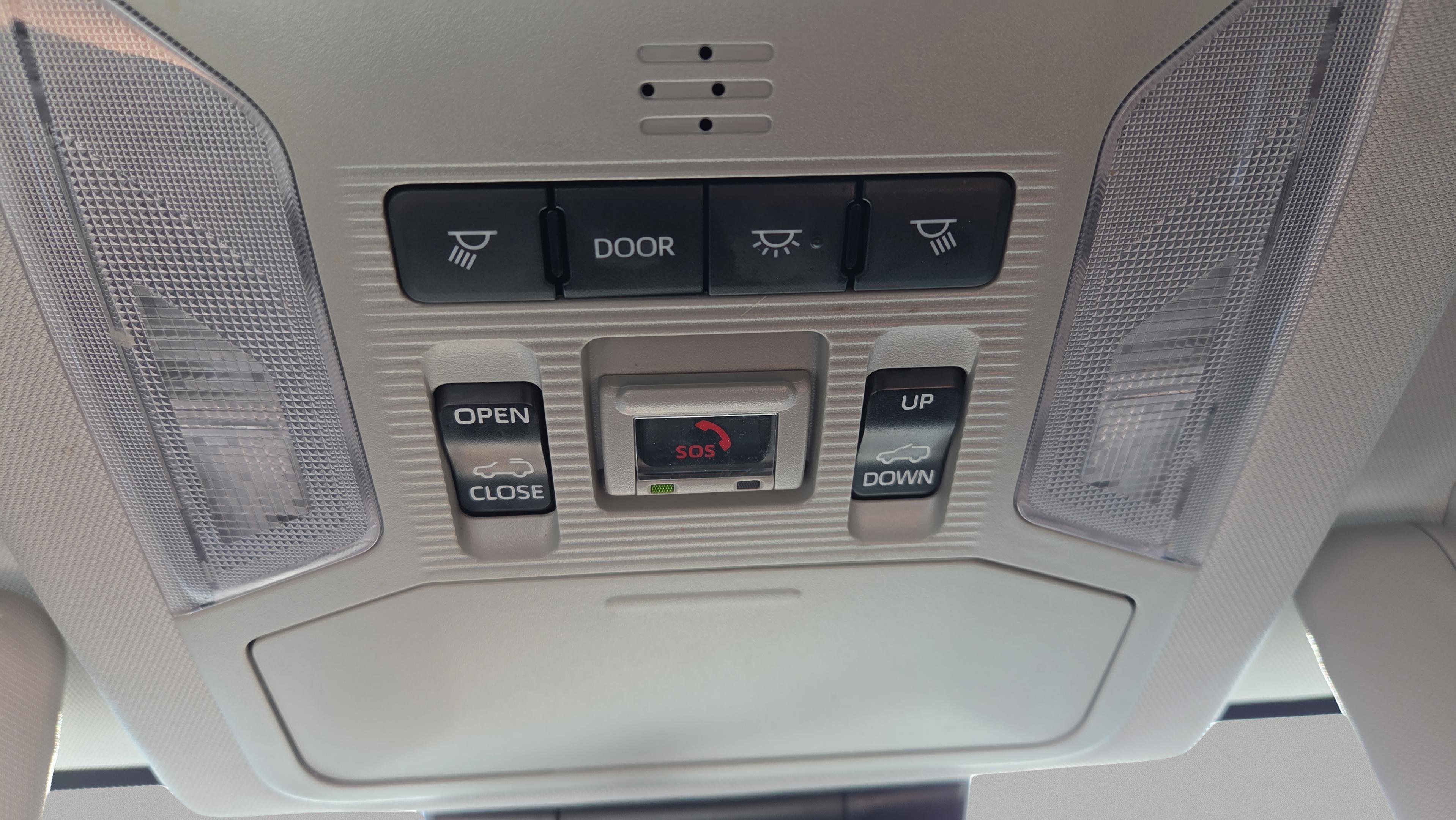 Certified 2025 Toyota RAV4 XLE image 36