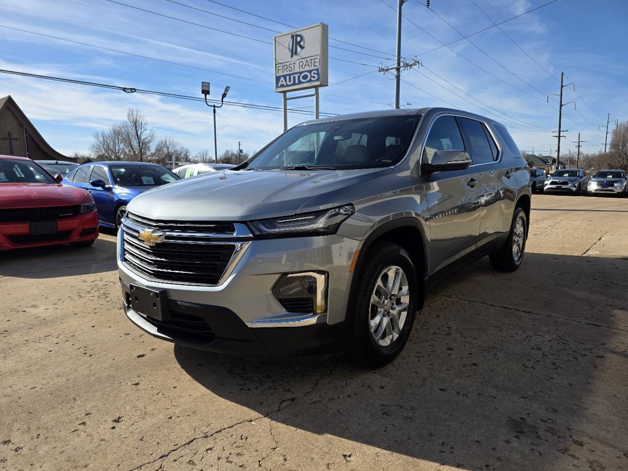 Used 2023 Chevrolet Traverse LS w/ Safety Package AWD/4WD image 3