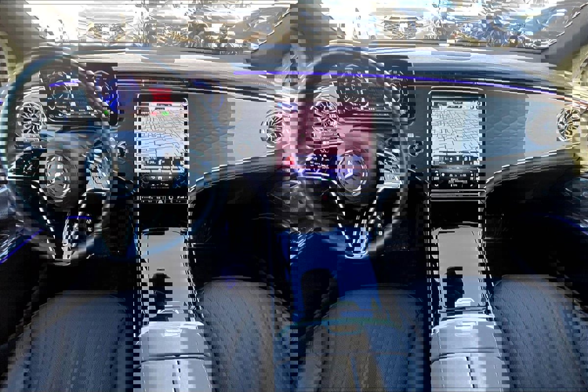 Used 2023 Mercedes-Benz EQS 450+ SUV w/ Exclusive Trim Package image 11