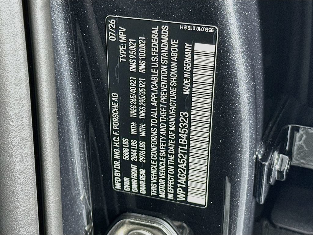 New 2026 Porsche Macan S AWD/4WD image 35