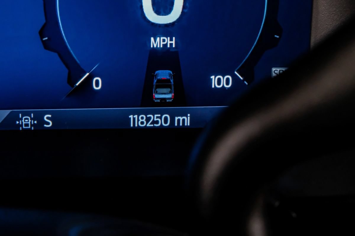 Used 2024 Ford F350 King Ranch w/ FX4 Off-Road Package AWD/4WD image 22