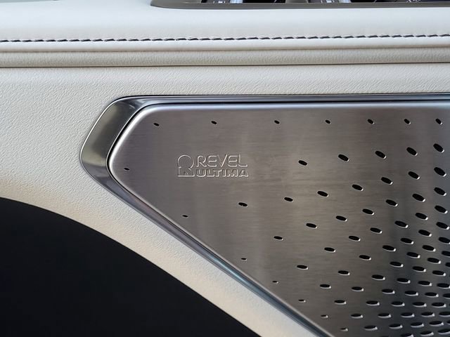 Certified 2024 Lincoln Nautilus Black Label image 32