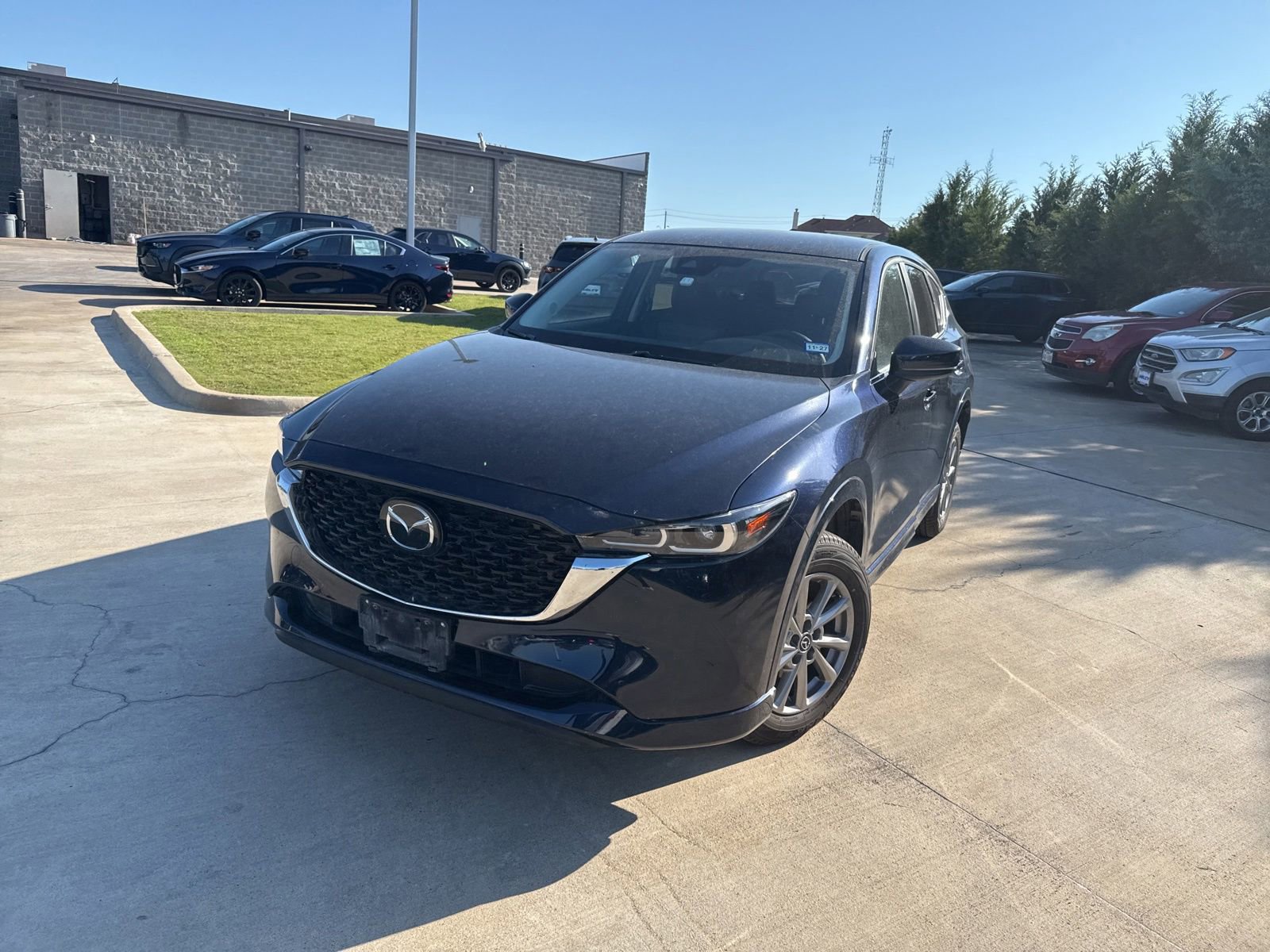 Used 2025 MAZDA CX-5 AWD 2.5 S w/ Select Package image 2