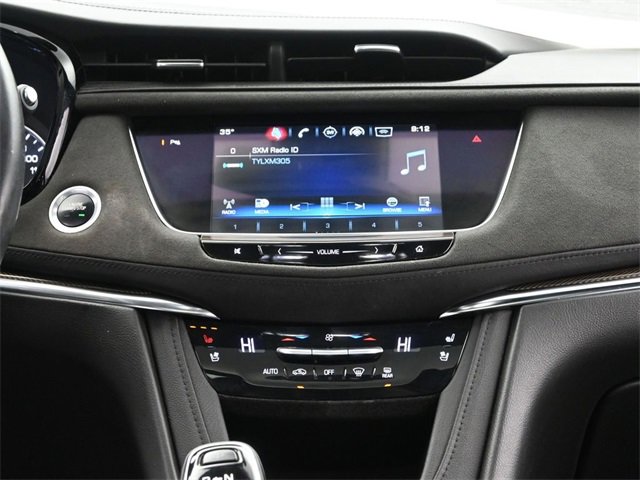 Used 2017 Cadillac XT5 Platinum image 26
