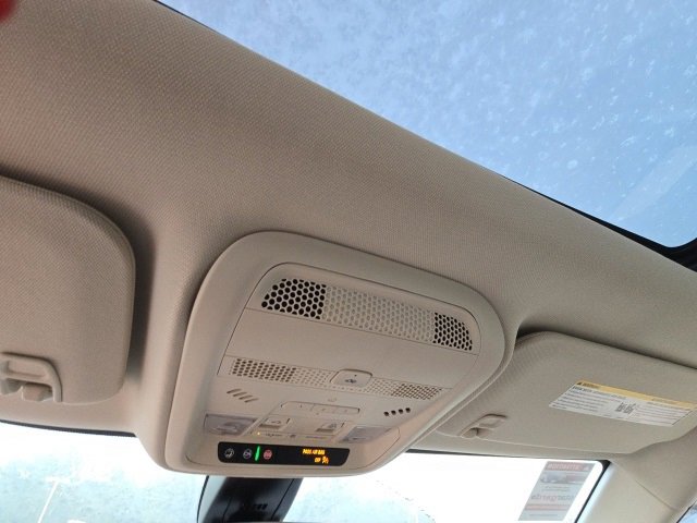 New 2025 Cadillac XT5 Premium Luxury w/ LPO, Floor Liner Package image 29