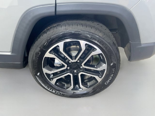 Used 2022 Jeep Compass Limited AWD/4WD image 23