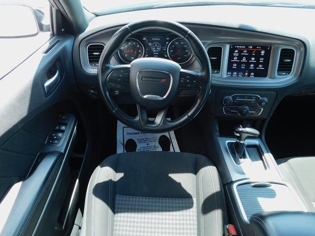 Used 2023 Dodge Charger SXT image 3