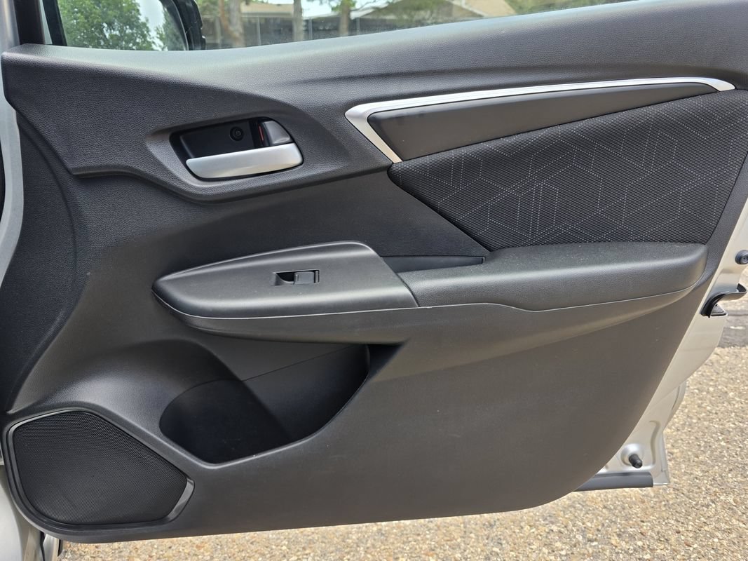 Used 2015 Honda Fit EX image 24