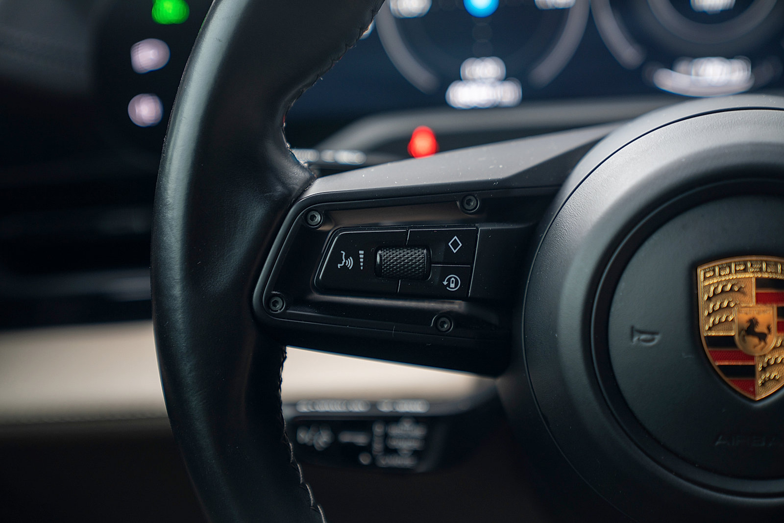 Certified 2023 Porsche Taycan GTS image 7