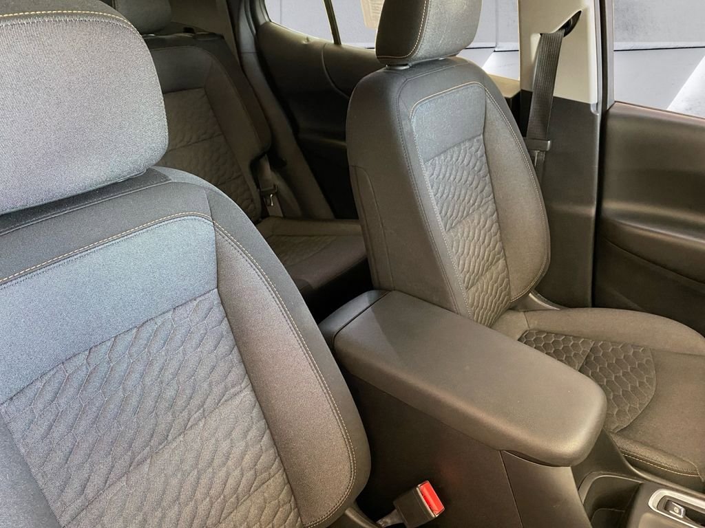 Used 2019 Chevrolet Equinox LT FWD image 14