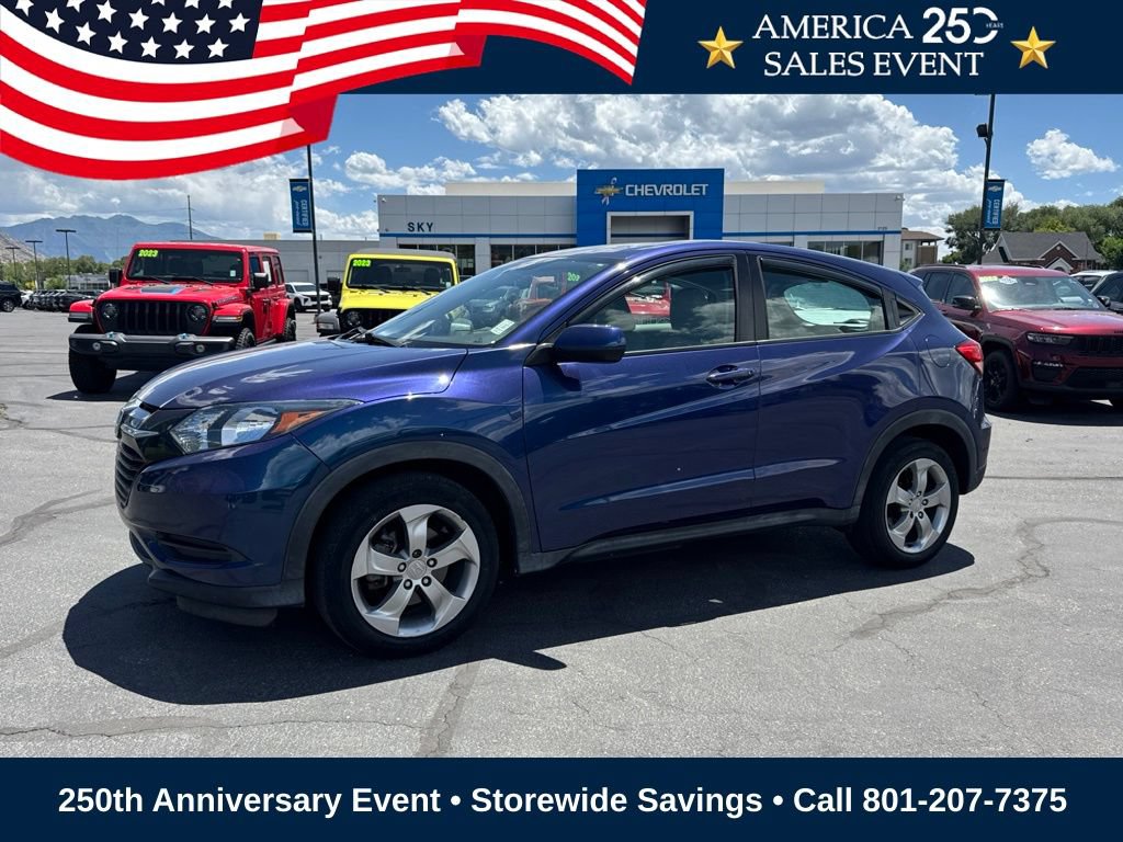 Used 2017 Honda HR-V LX image 1