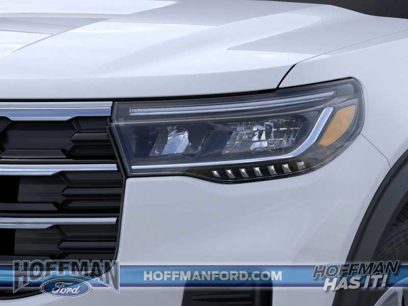 New 2026 Ford Explorer Active AWD/4WD image 18