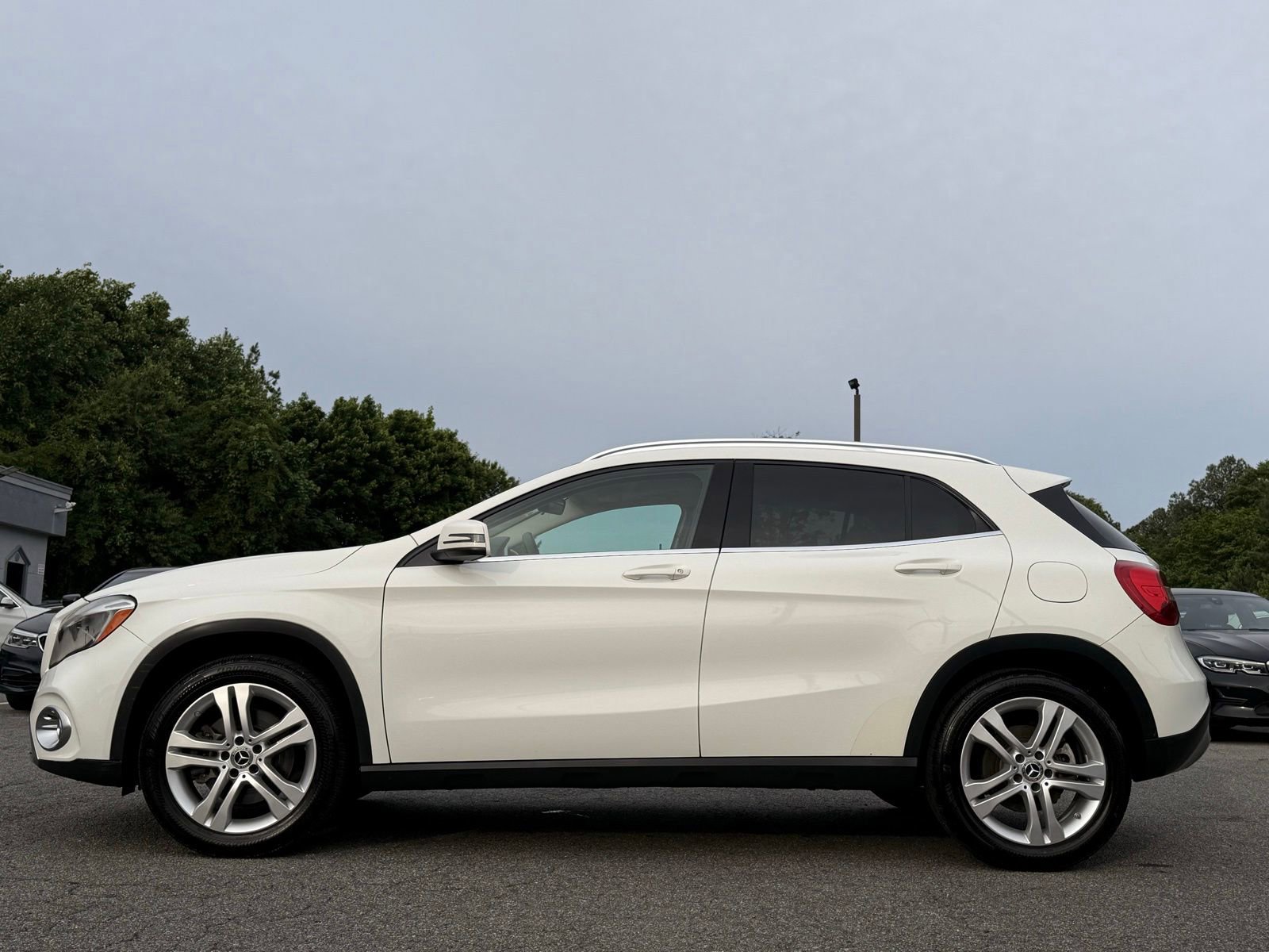 Used 2018 Mercedes-Benz GLA 250 4MATIC image 2