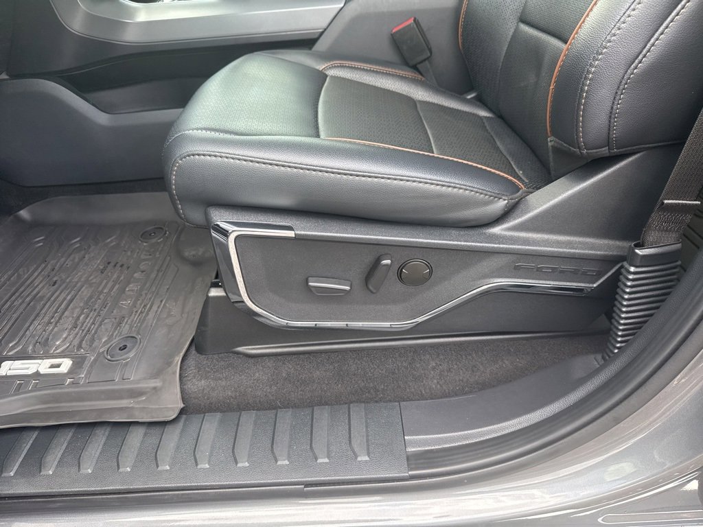 Used 2024 Ford F150 Lariat image 30